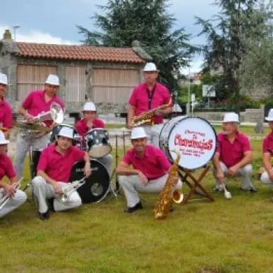 Charanga Charamujas