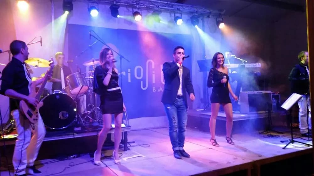 Curiosity Band