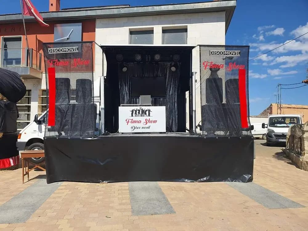 Discomovil Fama Show