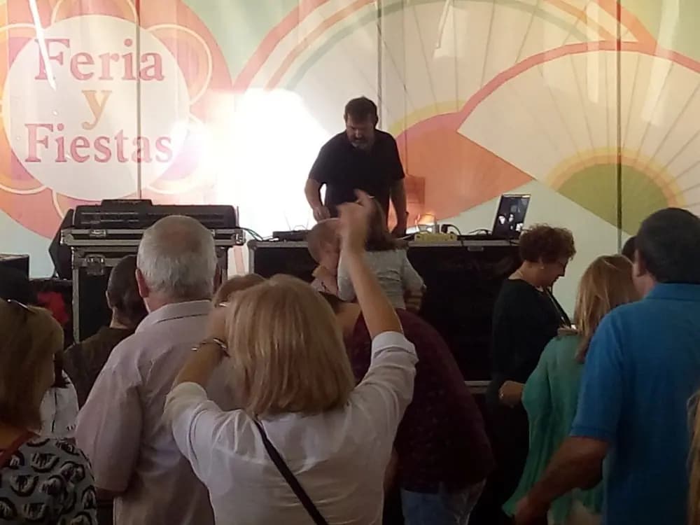 DJ Ruiditos