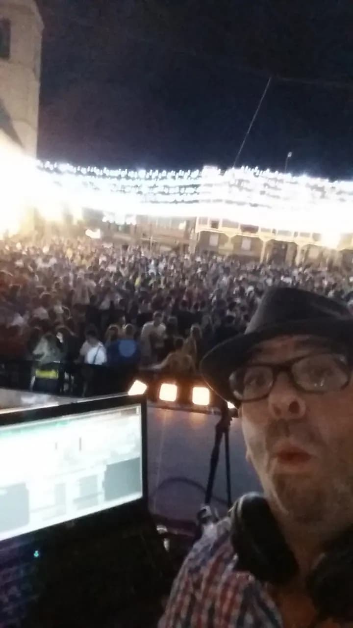 El Show de César Martínez