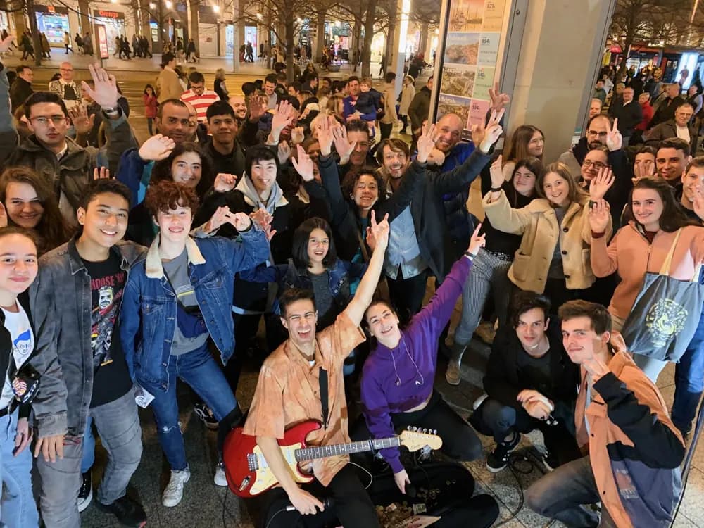 La Buena Ondaq