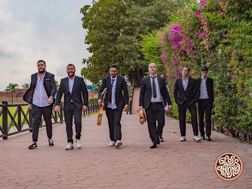 Los Antonios