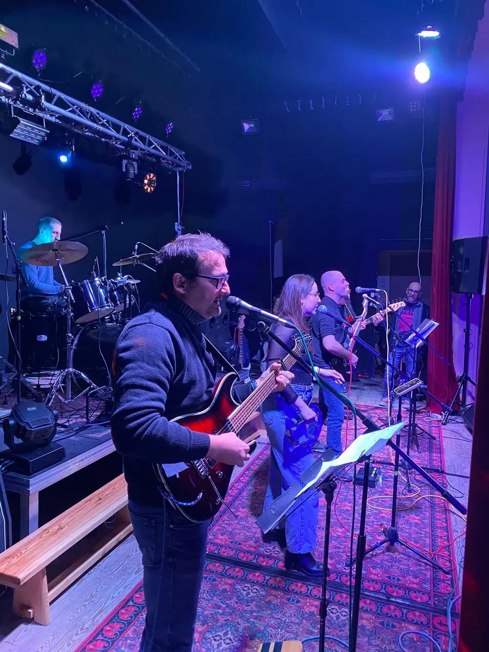 Momentum Cover Band