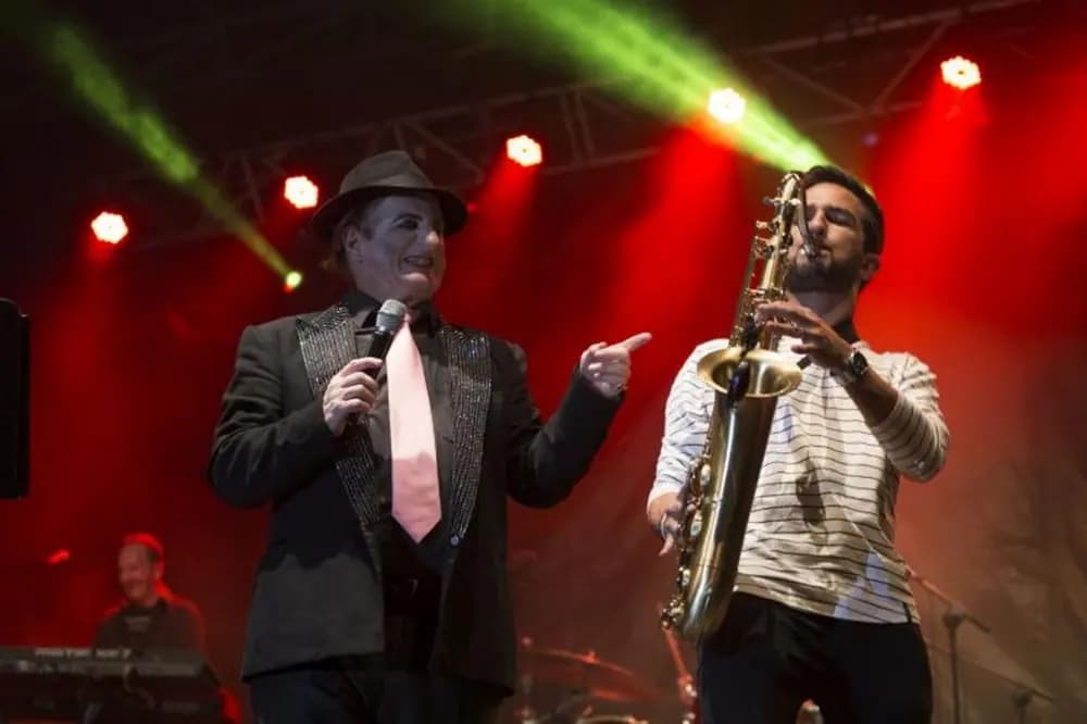 Orquesta Mondragón
