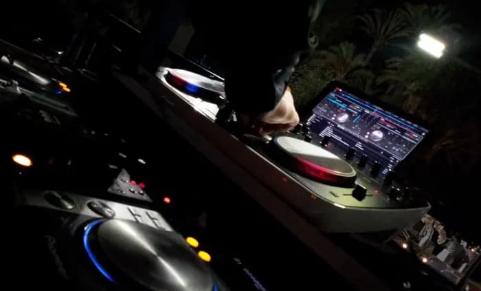 PoolSound