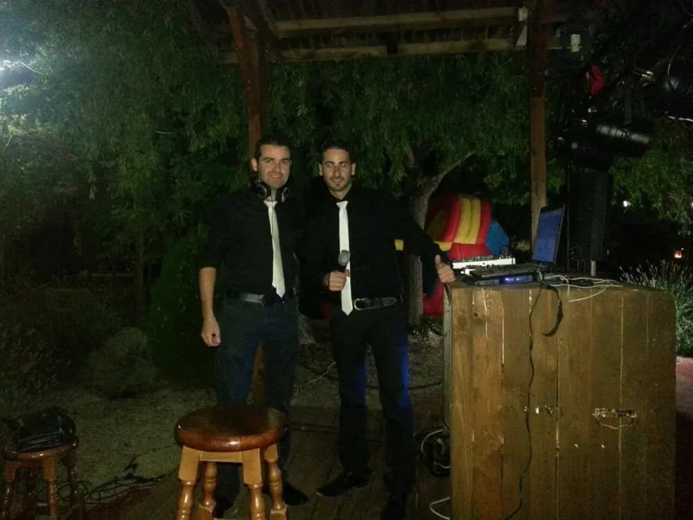 Private DJs
