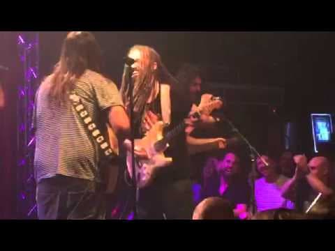 Tributo a Extremoduro, Bribriblibli, La vereda