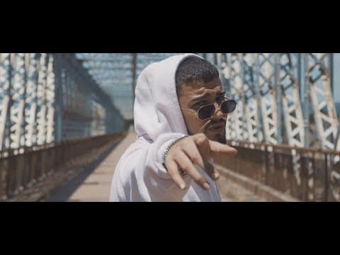 León Bravo - Me Enamoré (Prod. Manu Kirós) [Vídeo Oficial]