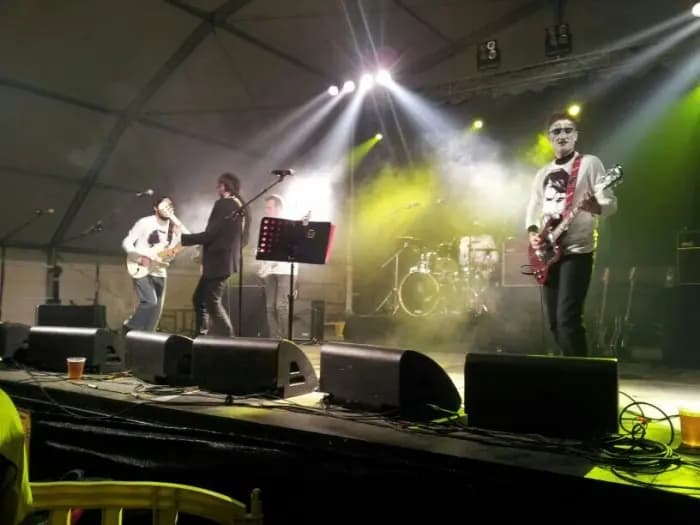 Ante Todo Mucha Calma - Siniestro Total Tributo
