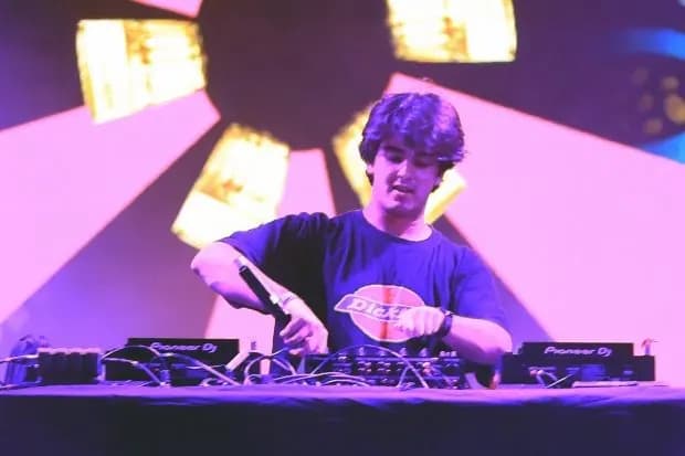 DJ Barce