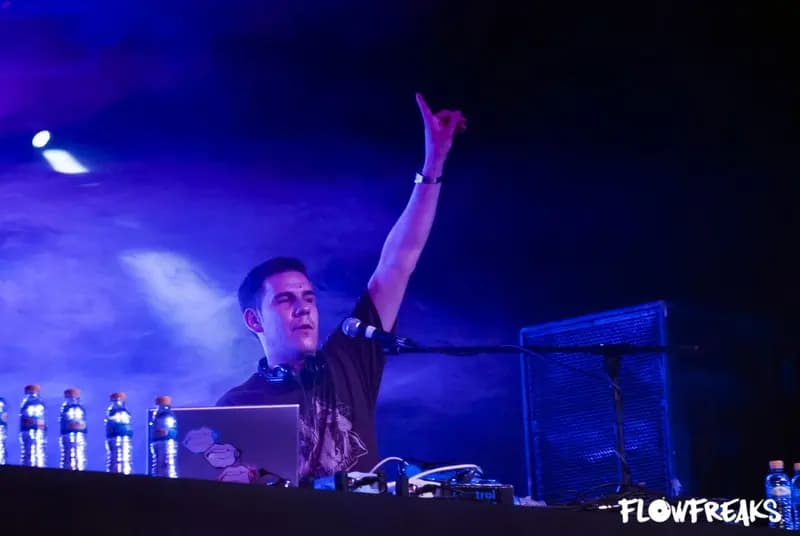 DJ Yulian